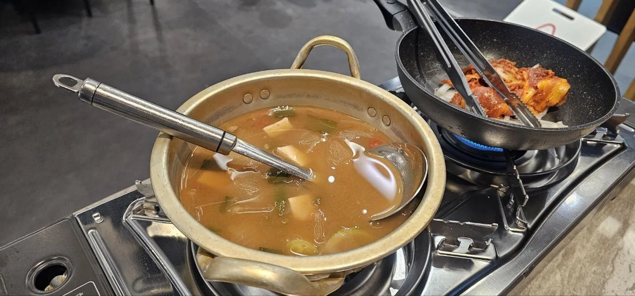 들에핀 고등어 된장찌개