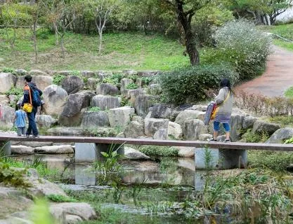 부산 달맞이길 봄 바다 풍경