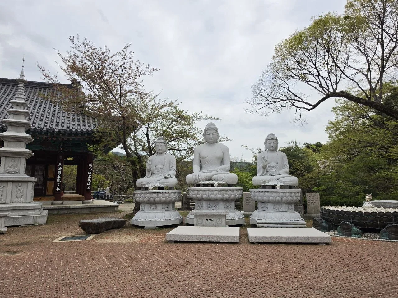 동화사 불상 삼존