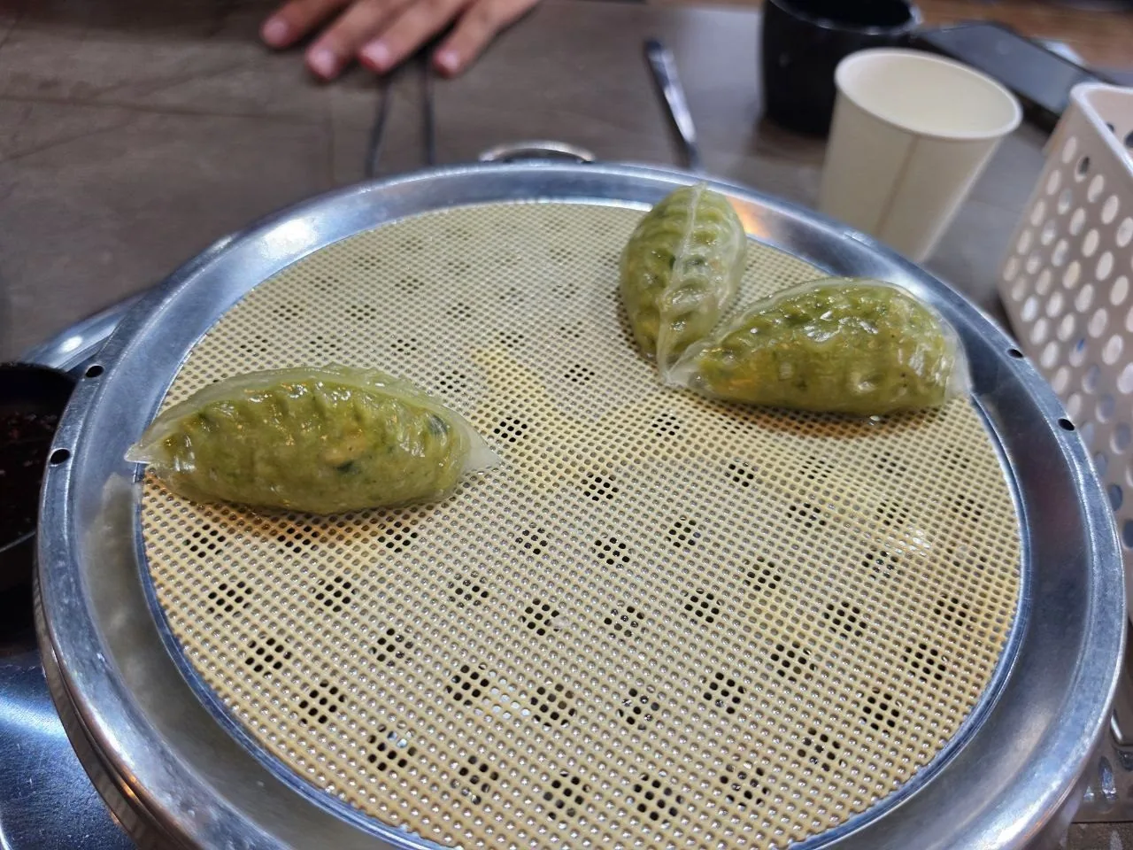 동남면옥 곁들임 메뉴와 반찬 사진